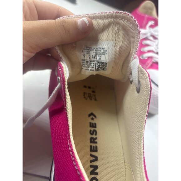 Converse All Star Pink Canvas Low-Top Sneakers Womens Size 5 US - Picture 4 of 5